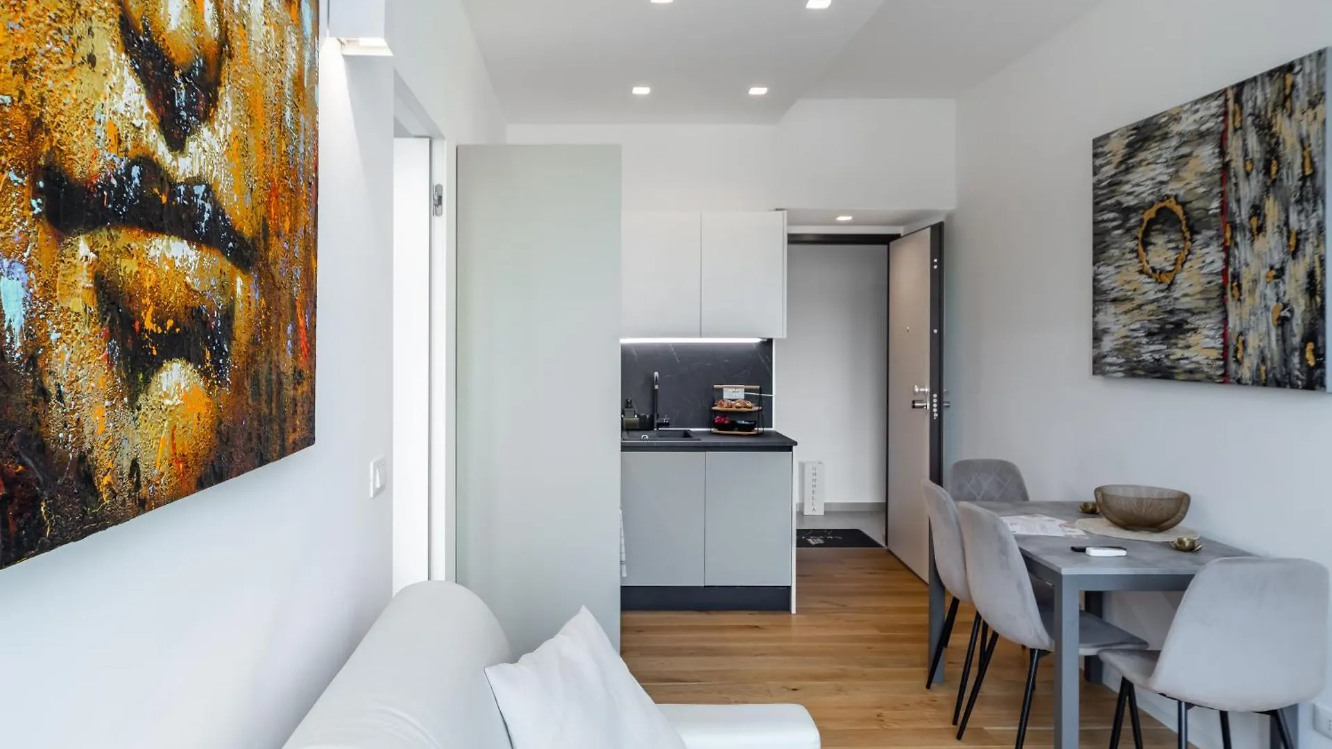 Moscova Luxury Home Milan 0*,  Italy